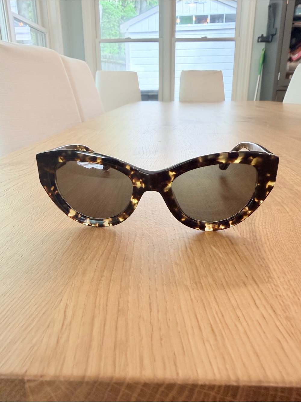 Clare V Sophia sunglasses - Zebra Tortoise NWT $180